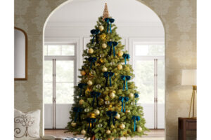 arbol de navidad elegante decorado con luces