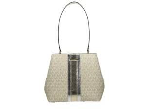 bolsa mk blanca elegante sobre fondo neutro