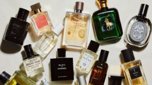 botellas elegantes de perfume masculino variadas