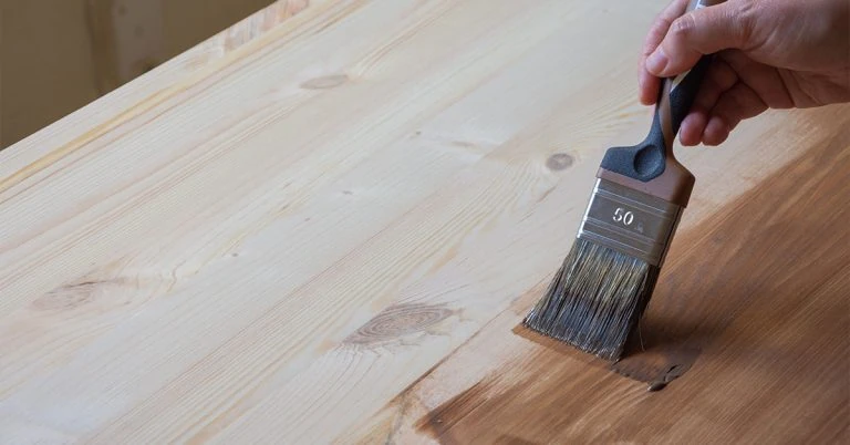 Por qué elegir esmalte al agua para proteger la madera en tu hogar 8 Por qué elegir esmalte al agua para proteger la madera en tu hogar