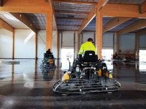 Cómo elegir las mejores llanas para pulir concreto en Chile 13 llanas para pulir concreto profesional sobre piso