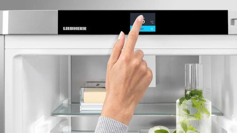 Cómo Funciona la Pantalla Táctil de un Refrigerador Samsung